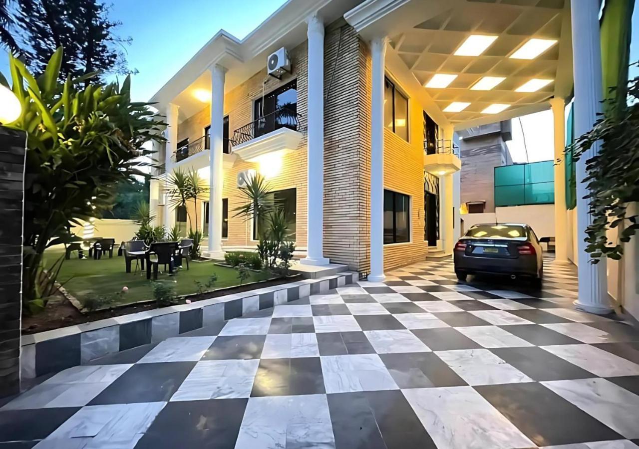 Infinity Villa Islamabad Eksteriør bilde